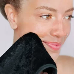 Kitsch Microfiber Makeup Removing Towels 8 Kitsch Microfiber Makeup Removing Towels -More Than Just a Hair care products shop. 13311396 1694900340821944