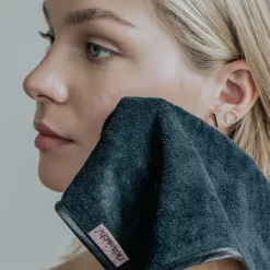 Kitsch Microfiber Makeup Removing Towels 9 Kitsch Microfiber Makeup Removing Towels -More Than Just a Hair care products shop. 13311396 5694898203477320