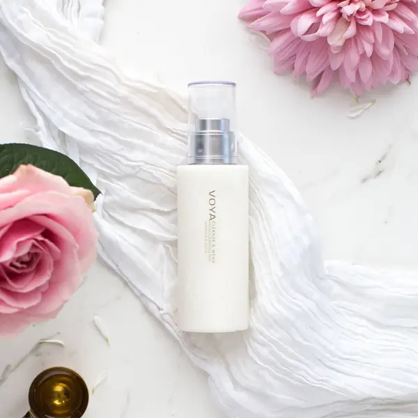 VOYA Cleanse And Mend Facial Cleansing Milk 125ml 5 VOYA Cleanse And Mend Facial Cleansing Milk 125ml - Image 3