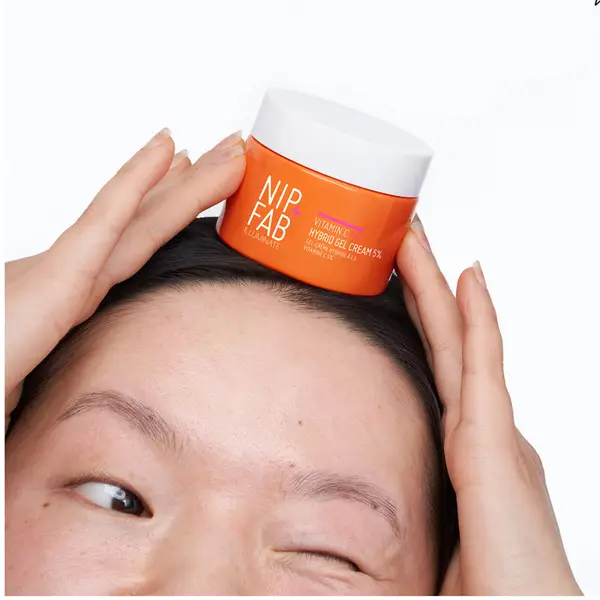 NIP+FAB Vitamin C Fix Hybrid Gel Cream 5% 50ml 5 NIP+FAB Vitamin C Fix Hybrid Gel Cream 5% 50ml - Image 3